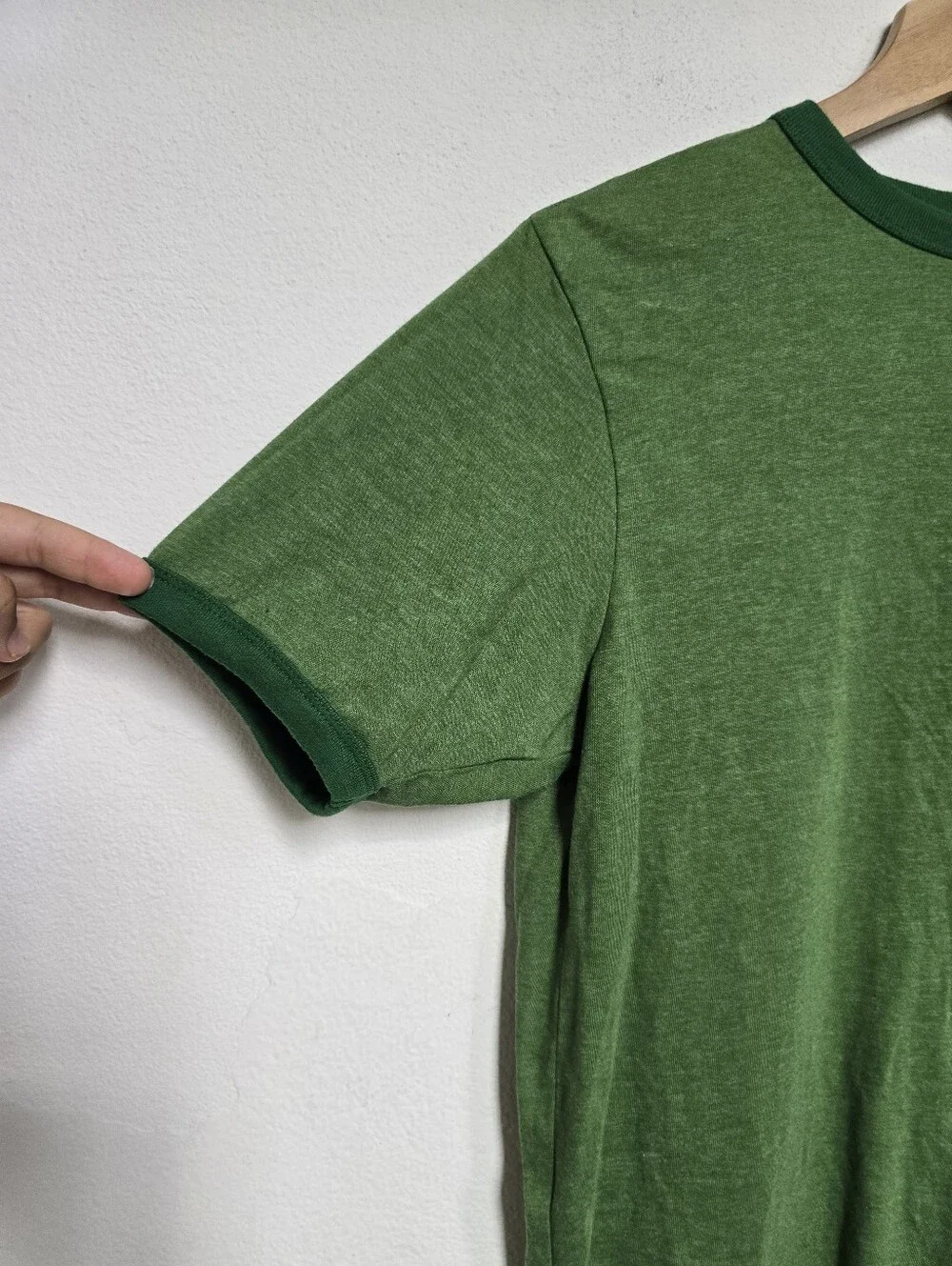 Old Navy Boys Green Ringer T-Shirt Retro Style XL 14-16